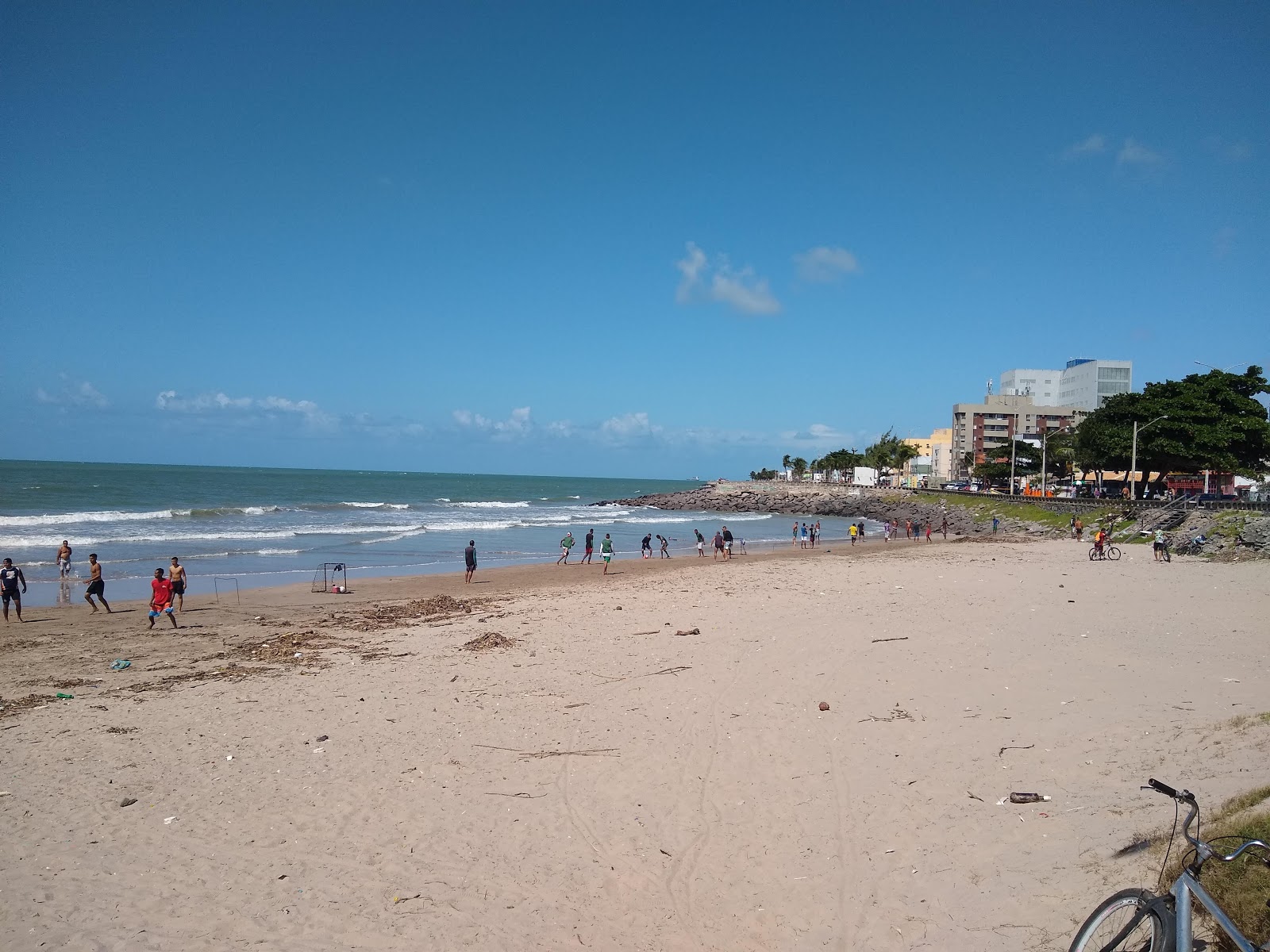 Photo de Praia do Quartel et le règlement