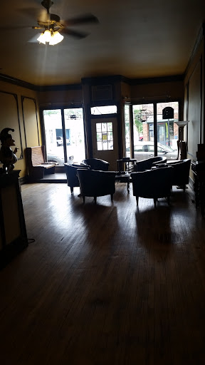 Tobacco Shop «Buffalo Tobacco Traders», reviews and photos, 952 Fulton St E, Grand Rapids, MI 49503, USA