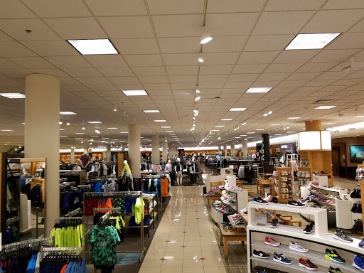 Department Store «Nordstrom», reviews and photos, 2901 S Capital of Texas Hwy, Austin, TX 78746, USA