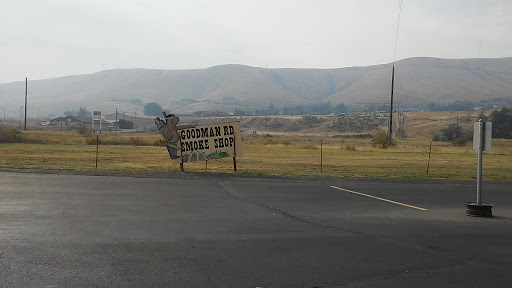 Tobacco Shop «Goodman Road Smokeshop», reviews and photos, 3102 Goodman Rd, Yakima, WA 98903, USA