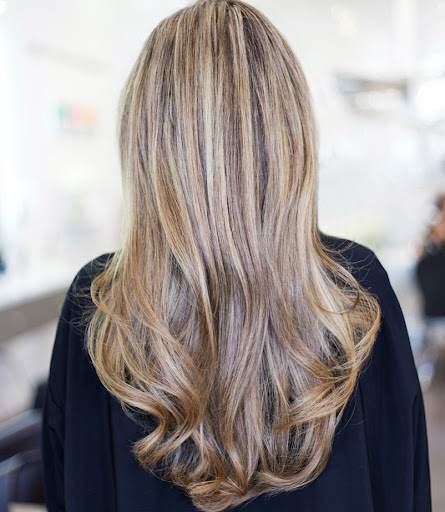 RIJA | HAIR & BEAUTY In Steyr