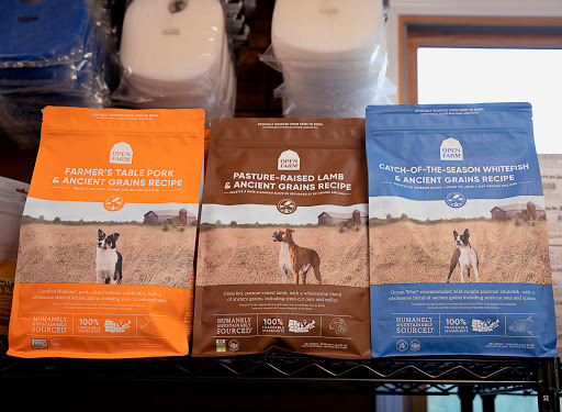 Pond Fish Supplier «The Funky Koi. Pet, Pond, Water Garden, Equine and Farm Supplies», reviews and photos, 41 Porter St, Berkley, MA 02779, USA