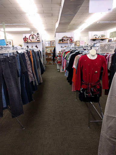 Thrift Store «Bethel Thrift Store», reviews and photos, 5135 Hixson Pike, Hixson, TN 37343, USA