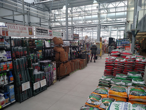 Grocery Store «Horrocks Market», reviews and photos, 4455 Breton Rd SE, Kentwood, MI 49508, USA