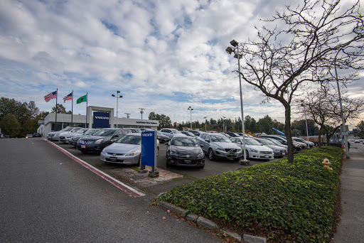 Volvo Dealer «AutoNation Volvo Cars Bellevue», reviews and photos, 420 116th Ave NE, Bellevue, WA 98004, USA