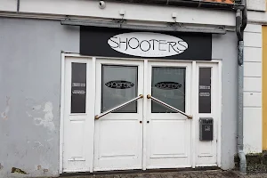 Shooters Nightclub image