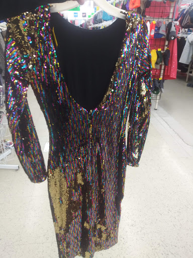 Thrift Store «Village Discount Outlet», reviews and photos, 3500 Cleveland Ave, Columbus, OH 43224, USA