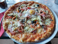 Pizza du Pizzeria Sci Santa Lucia à San-Martino-di-Lota - n°5