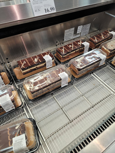 Warehouse club «Costco Wholesale», reviews and photos, 2 Teterboro Landing Dr, Teterboro, NJ 07608, USA