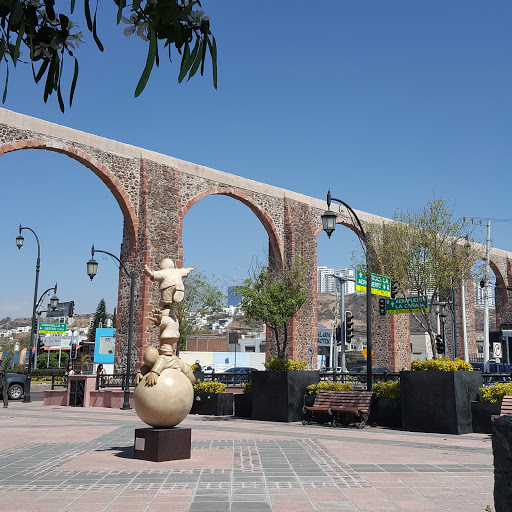 Plaza Los Arcos