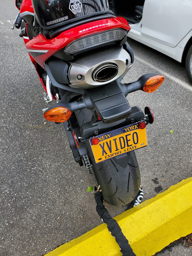 Motorcycle Dealer «Crossbay Motorsports of Howard Beach», reviews and photos, 164-01 Cross Bay Blvd, Howard Beach, NY 11414, USA