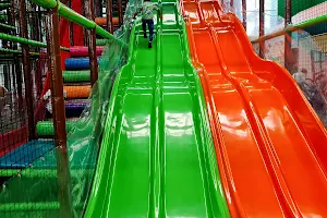 Crocs Playcentre Keilor Park image