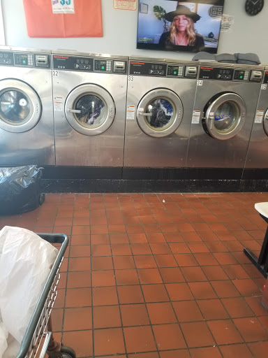 Laundry «Laundry King Dorchester Inc», reviews and photos, 831 Washington St, Dorchester Center, MA 02124, USA