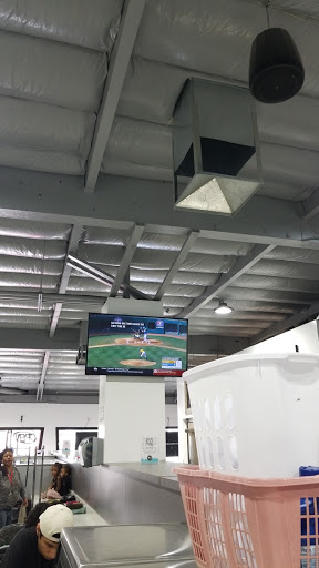 Laundromat «Love Laundry Howe/El Camino», reviews and photos, 2410 Howe Ave, Sacramento, CA 95825, USA