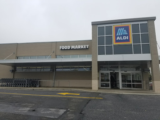 Supermarket «ALDI», reviews and photos, 6524 Landover Rd, Cheverly, MD 20785, USA