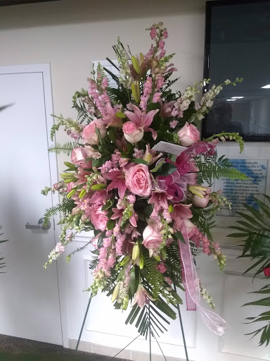 Florist «Florist On Forest Ltd», reviews and photos, 482 Forest Ave # 1, Glen Ellyn, IL 60137, USA