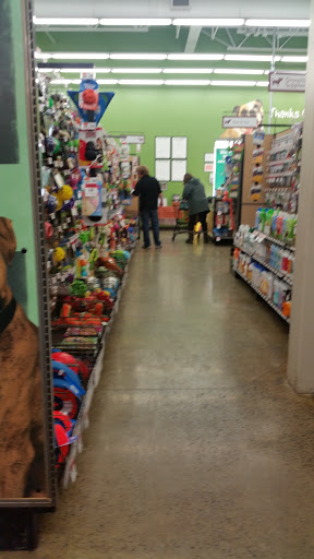 Pet Supply Store «Pet Supplies Plus», reviews and photos, 720 Hoosick Rd, Troy, NY 12180, USA
