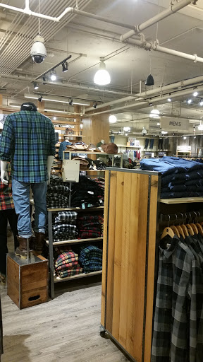 Clothing Store «L.L. Bean», reviews and photos, 101 Cherry St Suite #1020, Burlington, VT 05401, USA