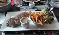 Steak du Restaurant français L'Adéquate à Saint-Hilaire-Bonneval - n°9