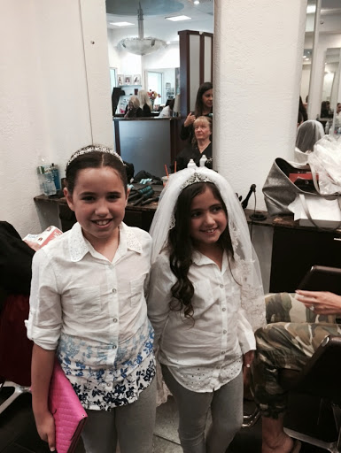 Beauty Salon «Paragon Hair Salon», reviews and photos, 59 Glen Cove Rd, Greenvale, NY 11548, USA