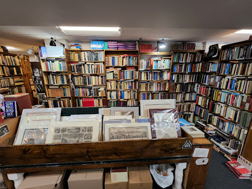 Used Book Store «Commonwealth Books», reviews and photos, 9 Spring Ln, Boston, MA 02109, USA