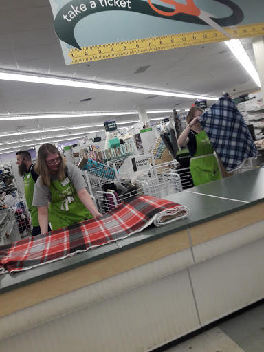 Fabric Store «Jo-Ann Fabrics and Crafts», reviews and photos, 1649 County Road B2 W, Roseville, MN 55113, USA