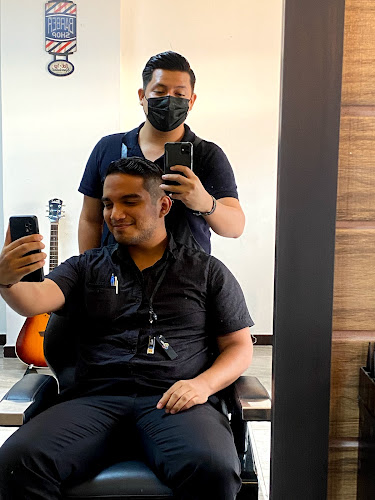 Opiniones de IANCARLO | Barbershop en Machala - Barbería
