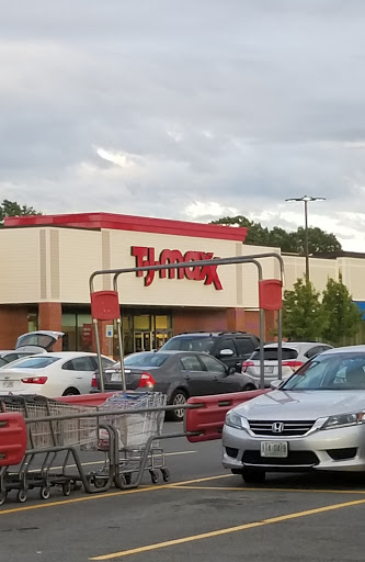 T.J. Maxx, 380 Lafayette Rd, Seabrook, NH 03874, USA, 