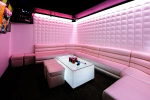 K1 Karaoke Lounge image