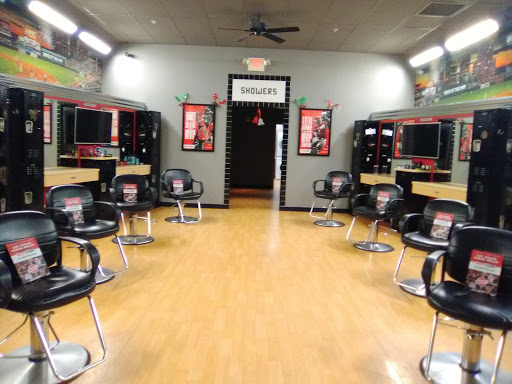 Hair Salon «Sport Clips Haircuts of Yakima Orchards», reviews and photos, 140 S 72nd Ave, Yakima, WA 98908, USA