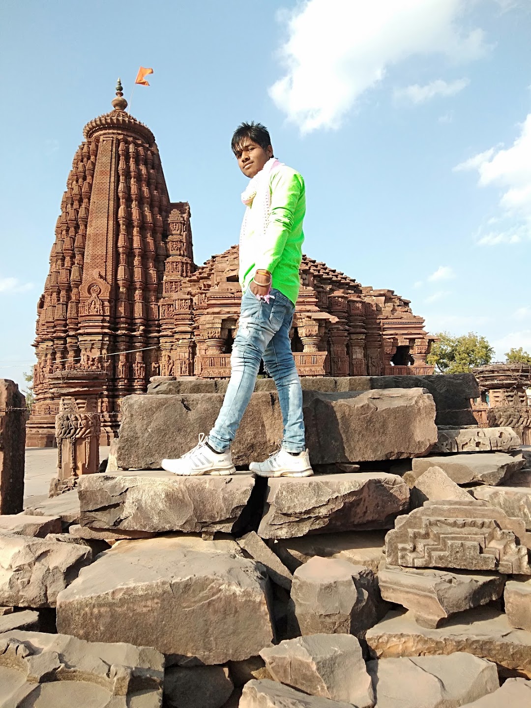 वाके विहारी रेस्टुरेंट उदयपुर
