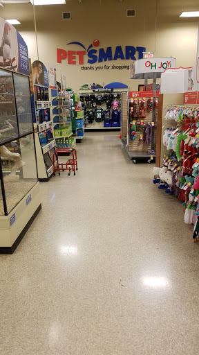 Pet Supply Store «PetSmart», reviews and photos, 901 US-1, North Brunswick Township, NJ 08902, USA