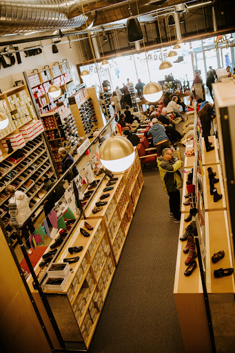 Shoe Store «Mast Shoes Ann Arbor», reviews and photos, 2517 Jackson Ave, Ann Arbor, MI 48103, USA