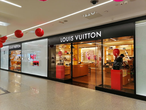 Louis Vuitton stores Oporto ※2023 TOP 10※ near me