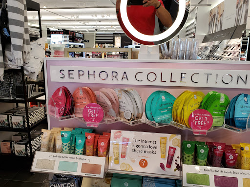 Cosmetics Store «SEPHORA», reviews and photos, 721 Collins Ave, Miami Beach, FL 33139, USA