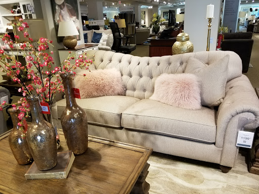 Furniture Store «Havertys Furniture», reviews and photos, 1428 Rockville Pike, Rockville, MD 20852, USA