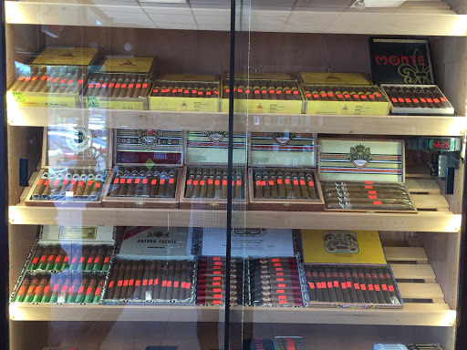 Tobacco Shop «Tobacco Plus One», reviews and photos, 7640 Lee Hwy, Falls Church, VA 22042, USA