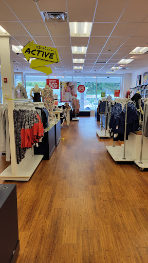 Shopping Mall «Central Plaza Shopping Center», reviews and photos, 2550 Central Park Ave, Yonkers, NY 10710, USA