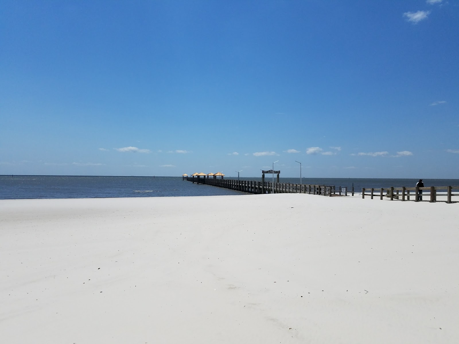 Photo of Long beach city beach with white fine sand surface