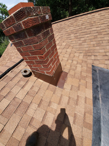 Roofing Contractor «Vinton Roofing Company, Inc.», reviews and photos, 124 E Washington Ave, Vinton, VA 24179, USA