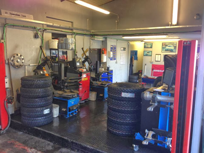Thamesdown Tyres Limited - Tire shop