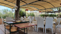 Atmosphère du Restaurant de spécialités provençales Restaurant à Gassin - Le Micocoulier - n°16