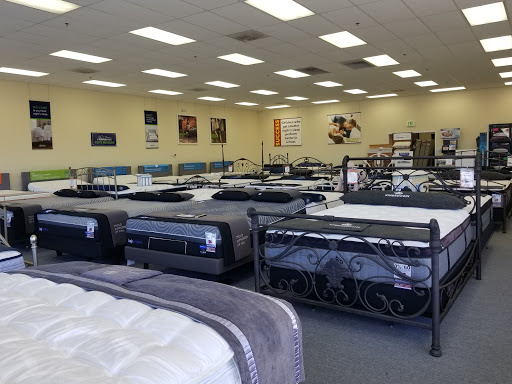 Mattress Store «Mattress Warehouse of Edgewater», reviews and photos, 3059 Solomons Island Rd, Edgewater, MD 21037, USA