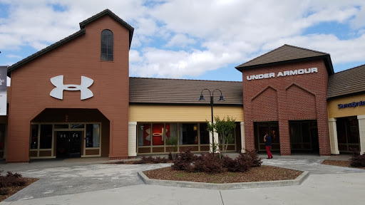 Clothing Store «Under Armour Factory House», reviews and photos, 321 Nut Tree Rd #232, Vacaville, CA 95687, USA