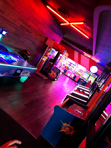 Bowling Alley «AMF Willow Lanes», reviews and photos, 19102 TX-249, Houston, TX 77070, USA