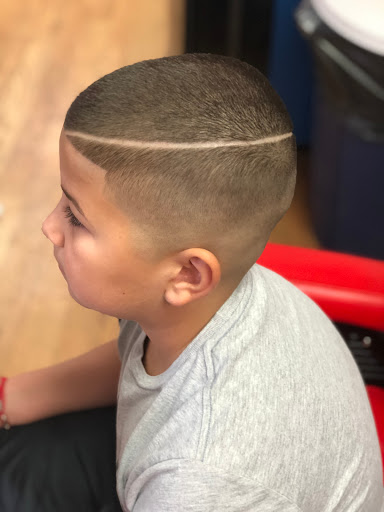 Barber Shop «Cut It Out Barbershop», reviews and photos, 7151 W Grand Ave, Chicago, IL 60707, USA