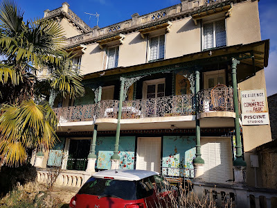 Hôtel du Commerce et du Parc à Peyrus