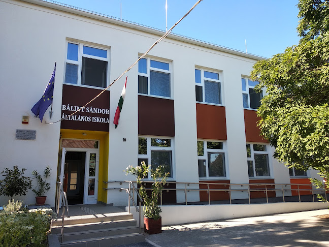 Szegedi Petőfi Sándor általános iskola Bálint Sándor tagiskola (Szeged-Tápé) - Szeged