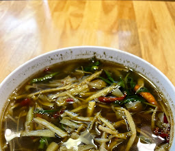 ส้มตำร้อยเอ็ดเจ็ดยอด photo