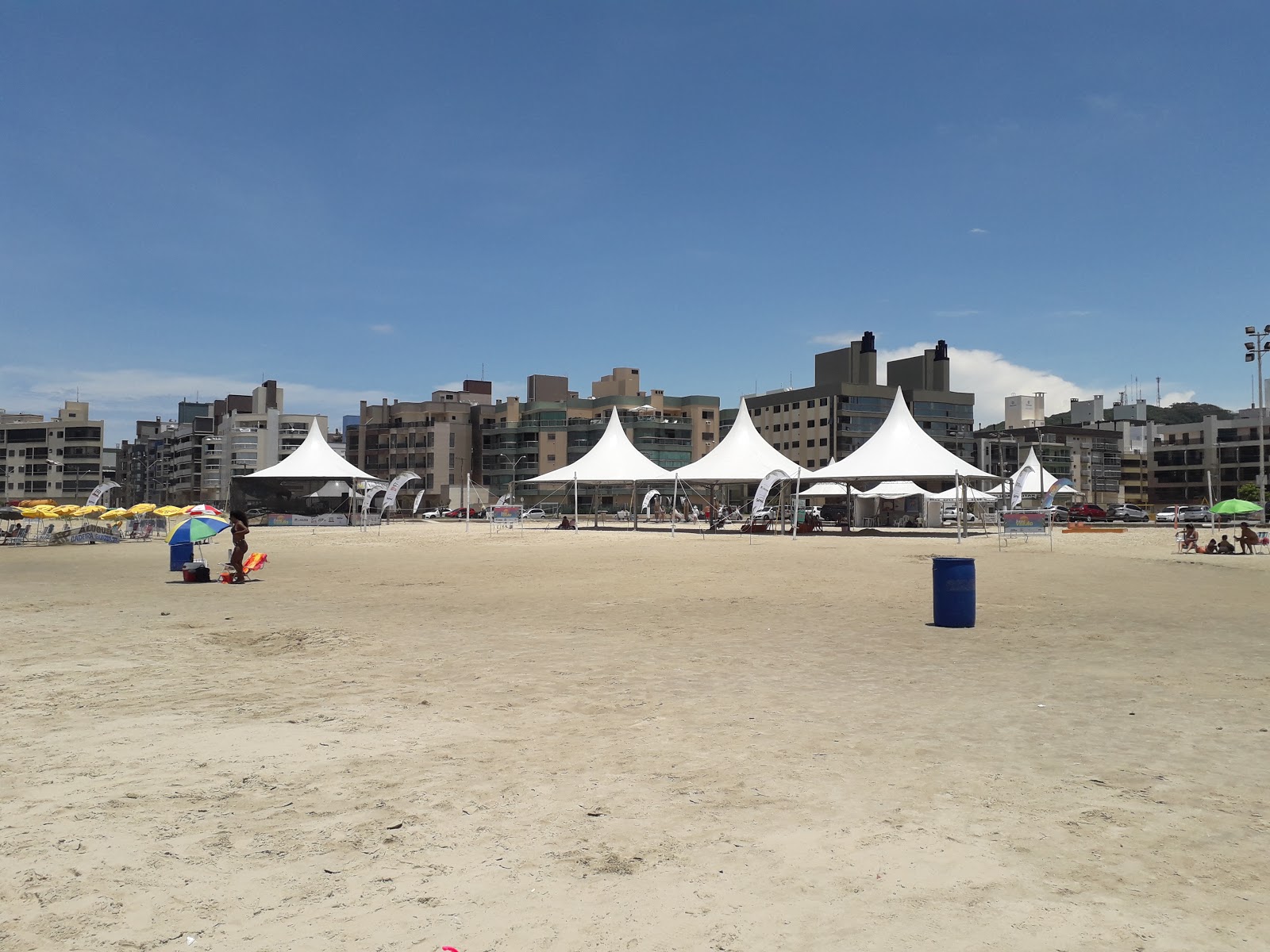 Foto von Praia do Mar Grosso und die siedlung